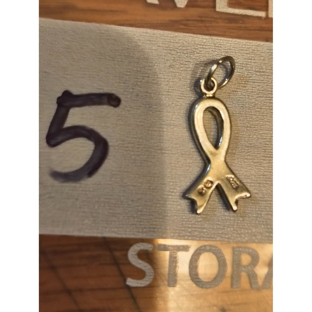 Vintage 925 Sterling Silver Purple Enamel Awareness Ribbon Pendant Charm SG - Picture 3 of 3